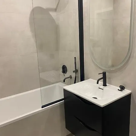 Zuzanny アパート *